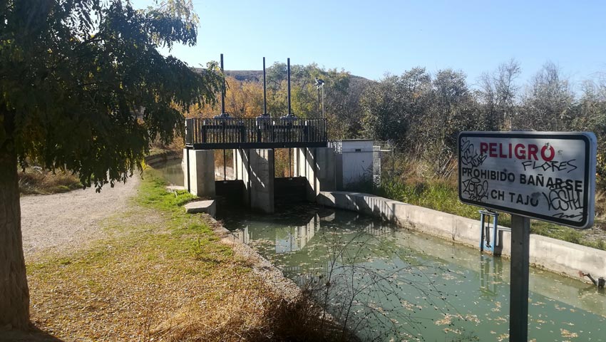 Compuertas Embocador